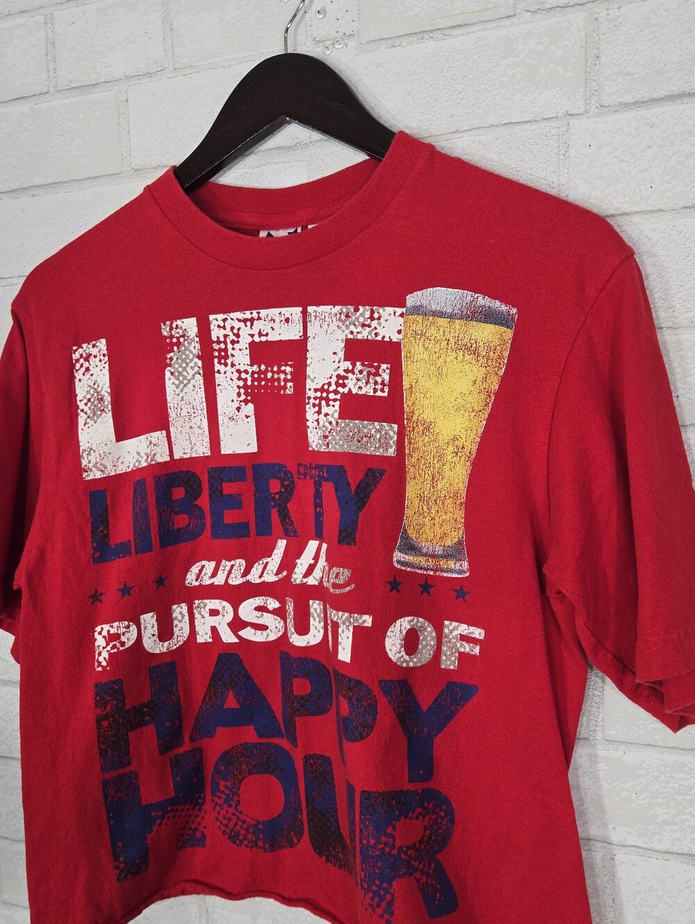 Life Liberty and  the Pursuit of Happy Hour tee - Picture 5 of 10